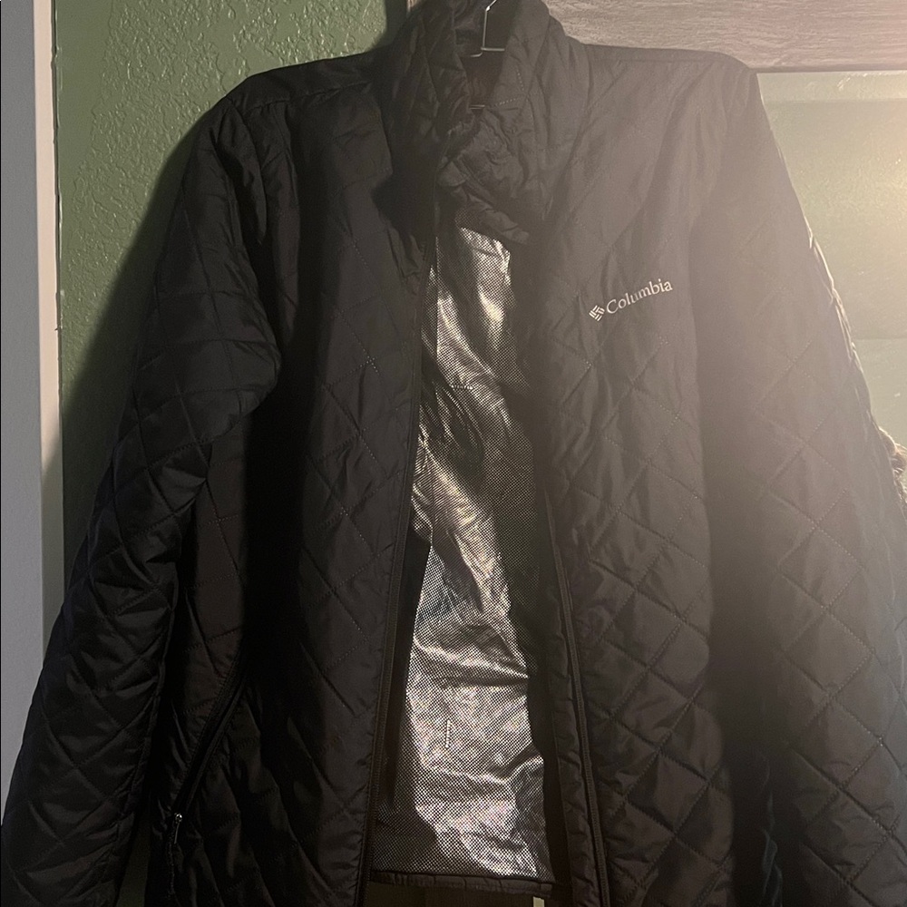 Columbia Black Quilted Outerwear